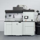 HP Jet Fusion Processing Station – Automatisierte Nachbearbeitung und Materialaufbereitung für höchste Effizienz.